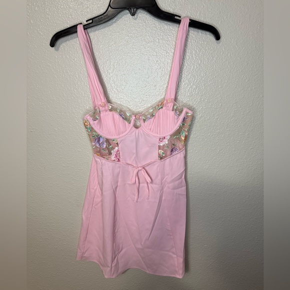 New NWT VS For Love & Lemons pink floral embroidered dress Size XXS - Picture 3 of 9
